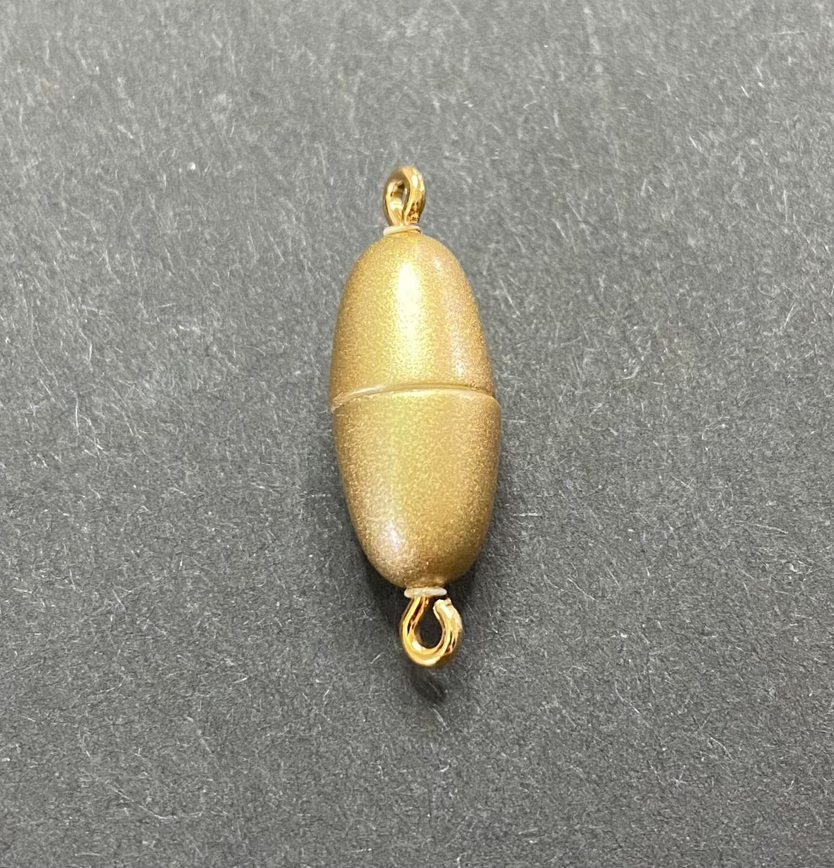 Magnet Verschluss, olivenförmig, 25 mm | weiß / schwarz / gold / silber matt | Made in Germany