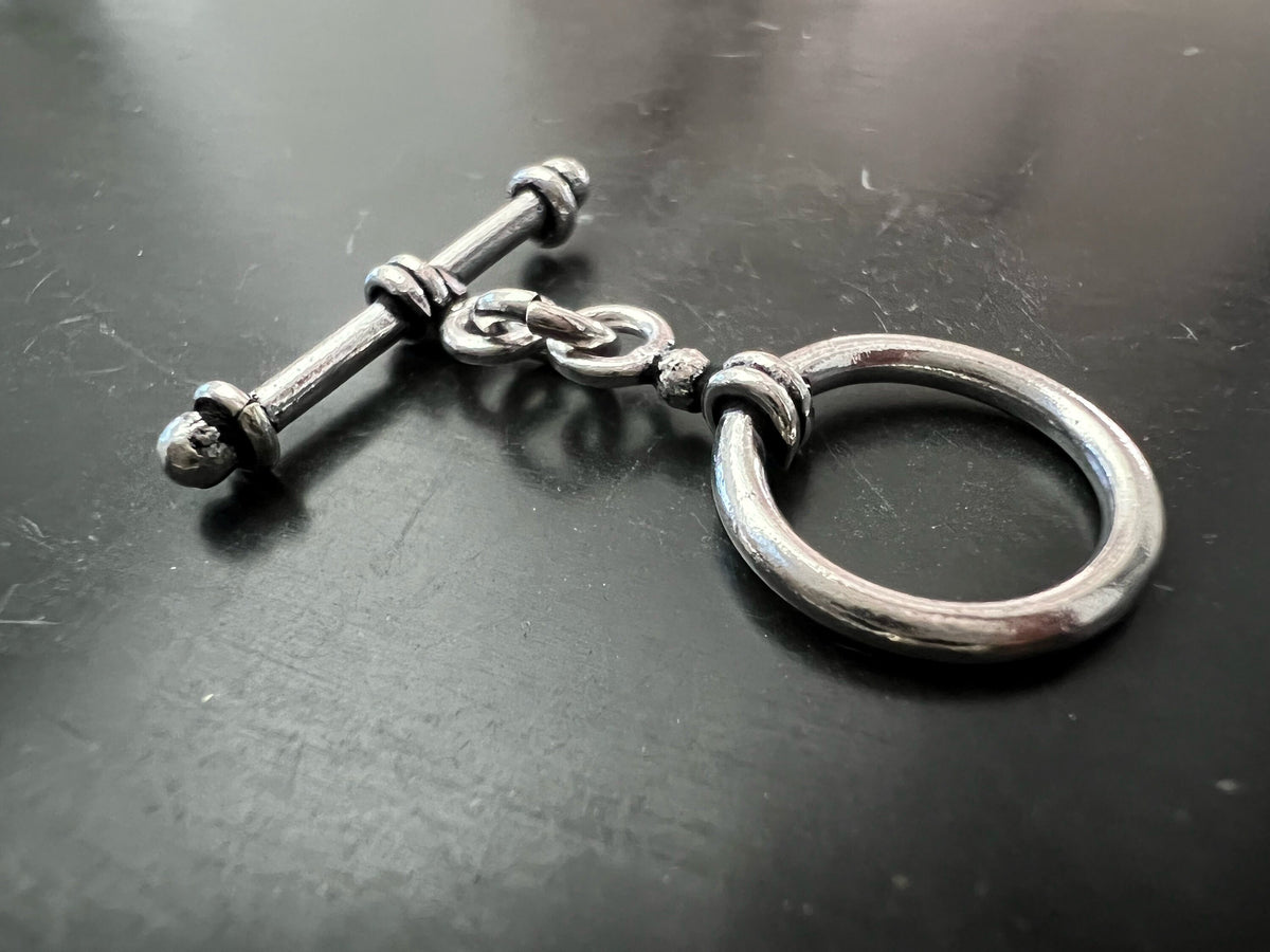 Knebel Verschluss Kupfer versilbert, geschwärzt, Ø 14,5 mm | E5