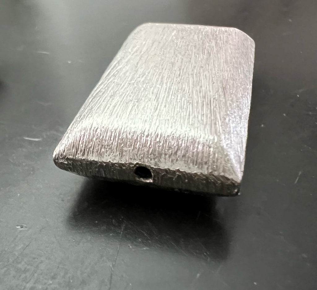 Kupfer Rechteck Perle, versilbert, gebürstet, 32 × 18 mm | E3