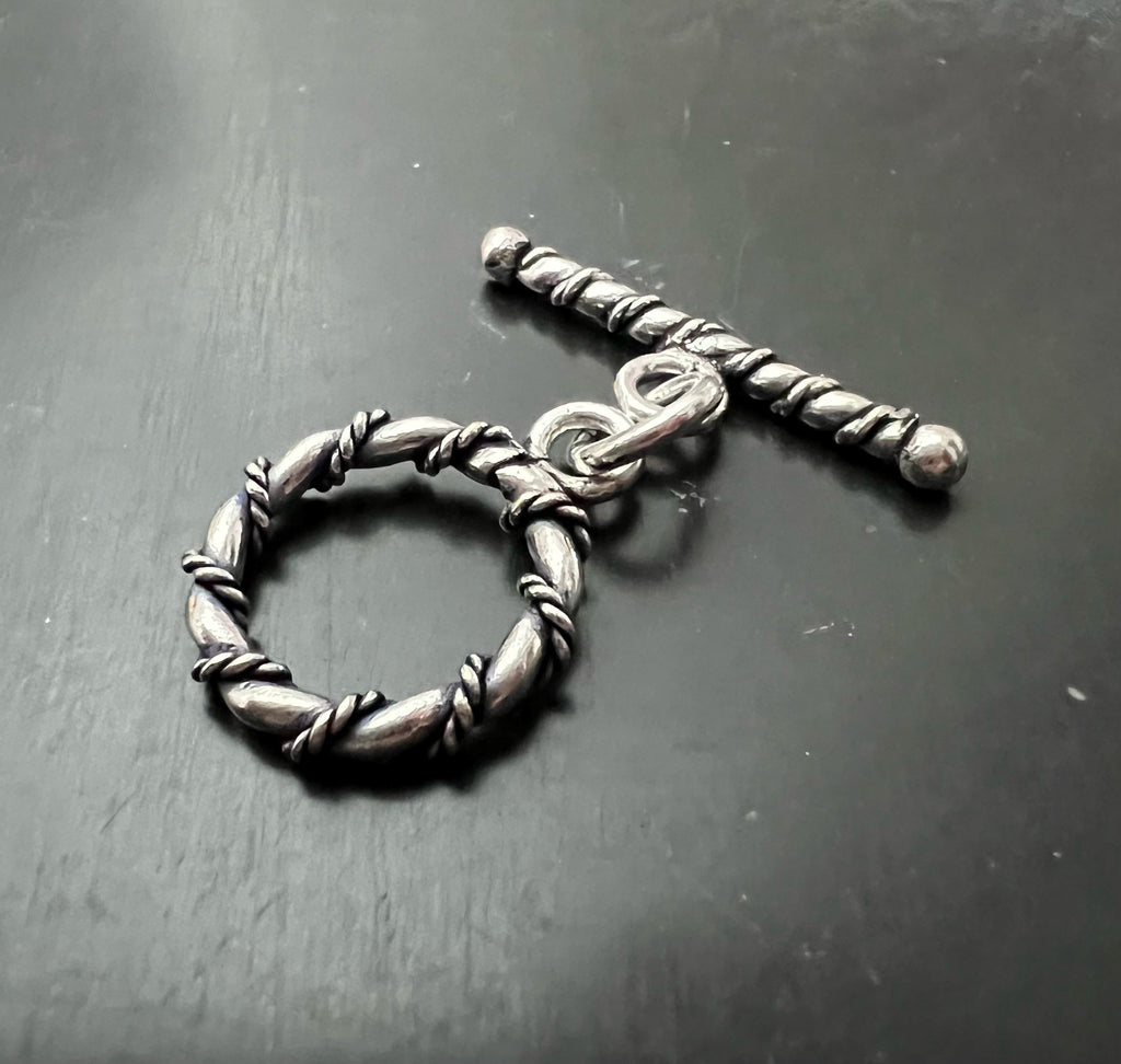 Knebel Verschluss Kupfer versilbert, geschwärzt, Ø 14,5 mm | E9