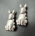 Kupfer Hase Perle, versilbert, geschwärzt, 22 × 11 mm | E12