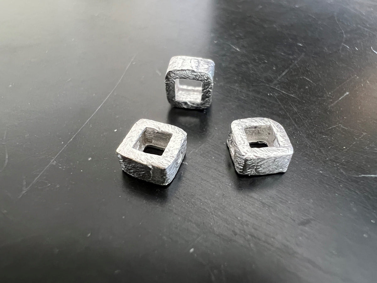 Quadrat, 925-Silber, gebürstet, 5,5 × 2,9 mm | B44