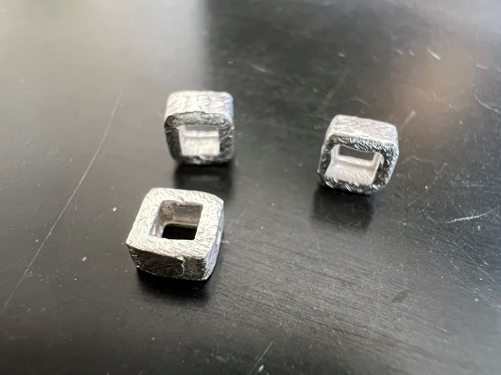 Quadrat, 925-Silber, gebürstet, 5,5 × 2,9 mm | B44