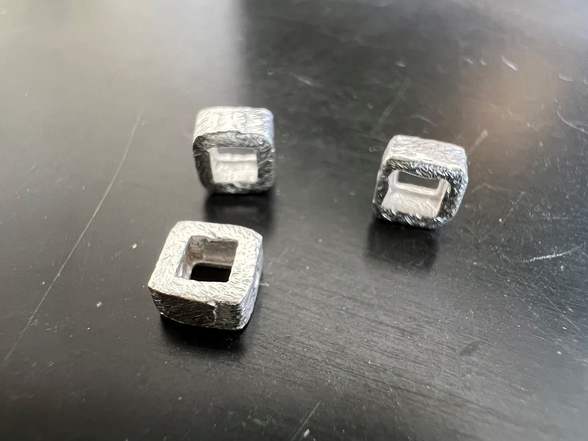 Quadrat, 925-Silber, gebürstet, 5,5 × 2,9 mm | B44