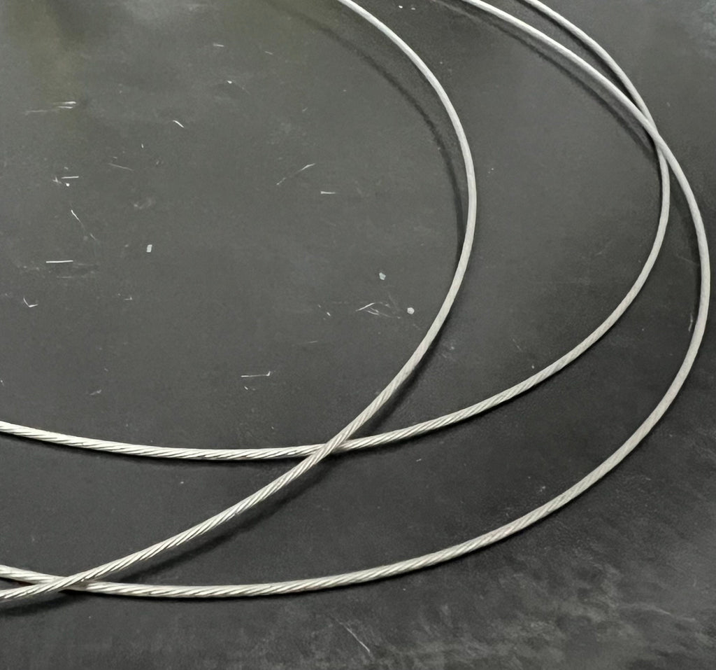 Neck ring, silver-colored