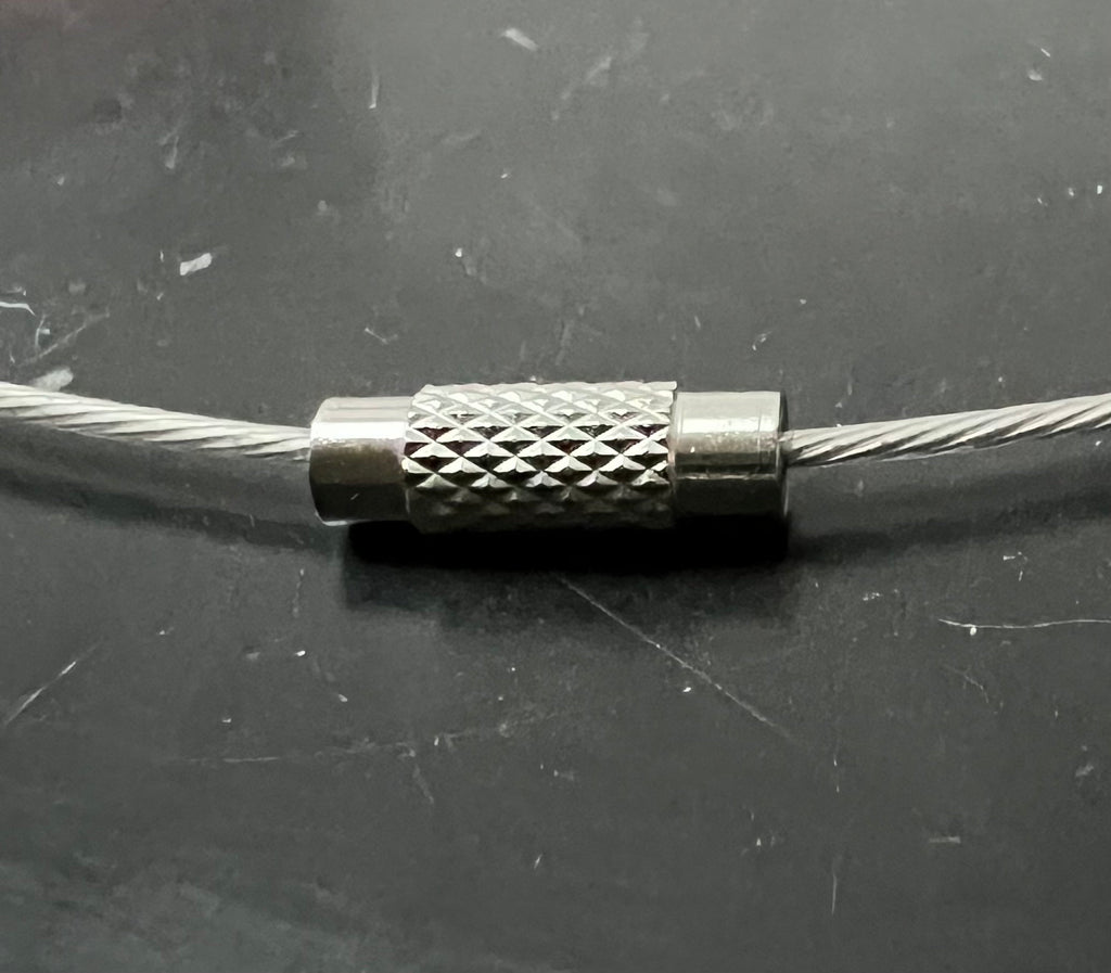 Neck ring, silver-colored
