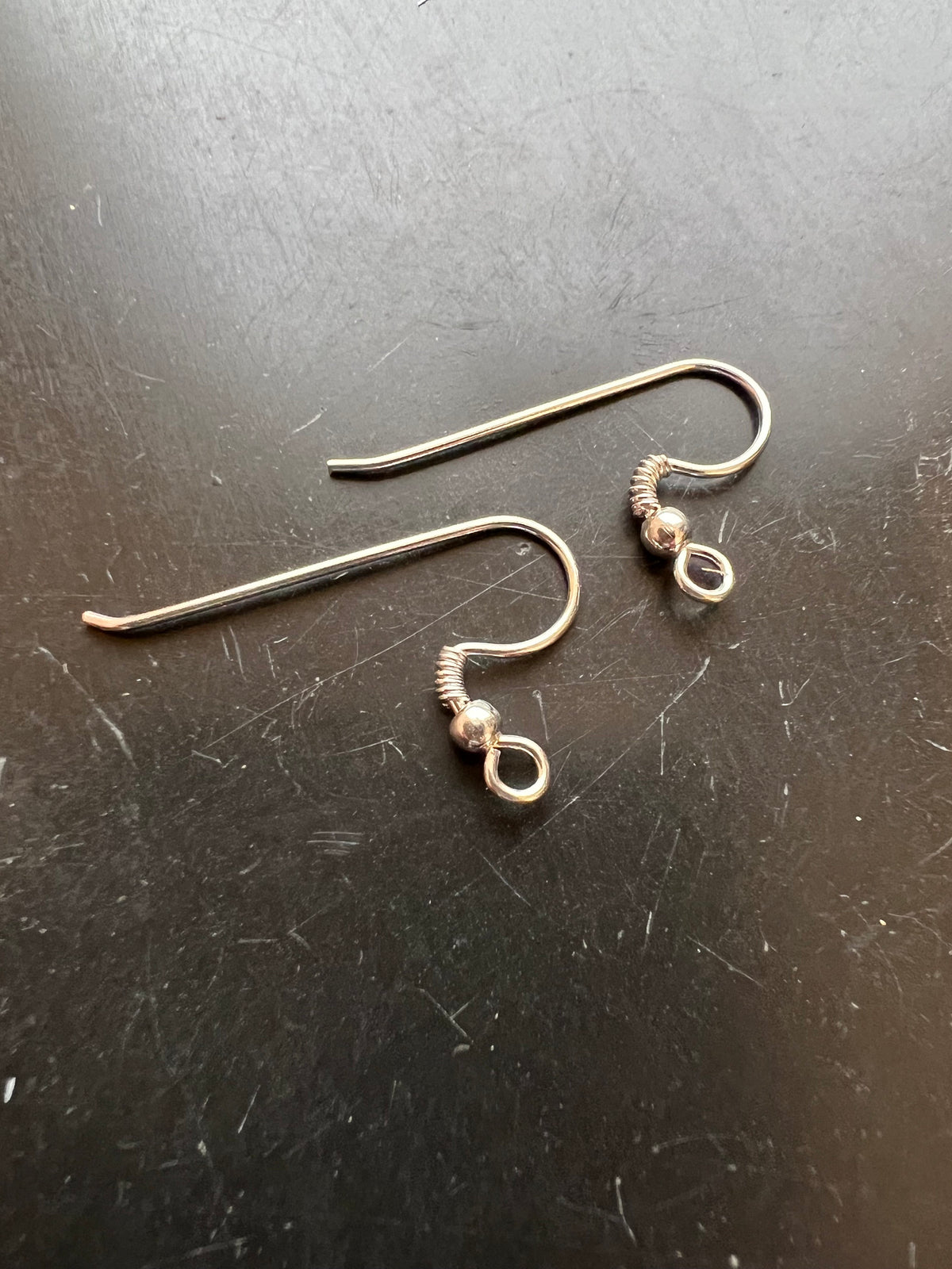 Ohrhaken 925-Silber, mit Kugel, 25 × 16 mm | B8