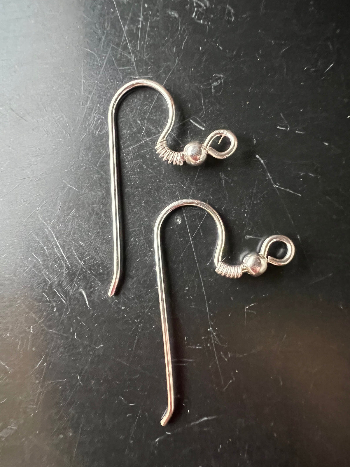 Ohrhaken 925-Silber, mit Kugel, 25 × 16 mm | B8