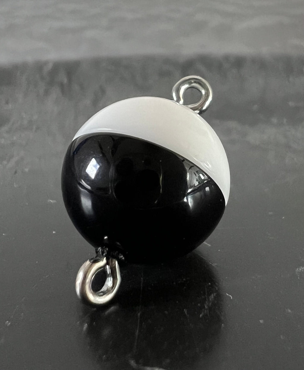 Magnet Verschluss, kugelförmig, schwarz-weiß, 8 / 10 / 12 mm | Made in Germany