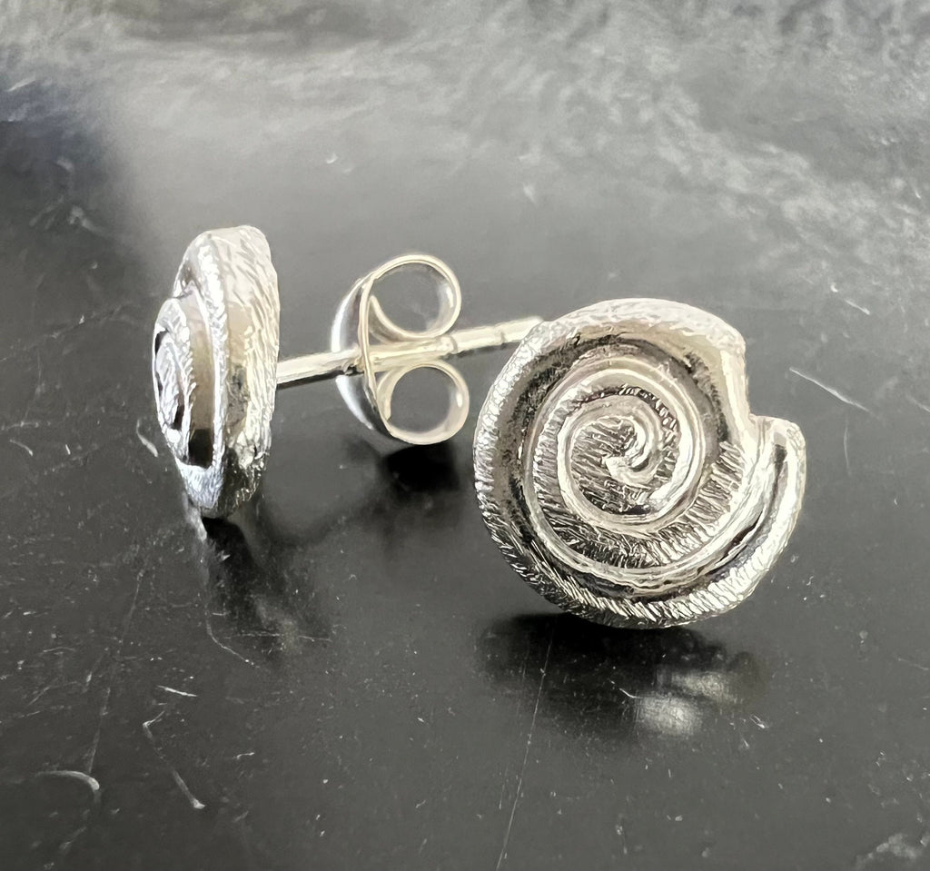 Schnecken Ohrstecker 925-Silber, 8 mm oder 10 mm