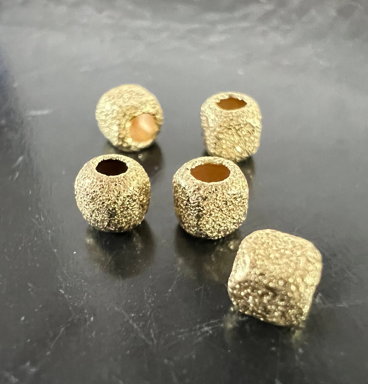 Würfel, vergoldetes 925-Silber, diamantiert, 3,8 × 3,5 mm | D38