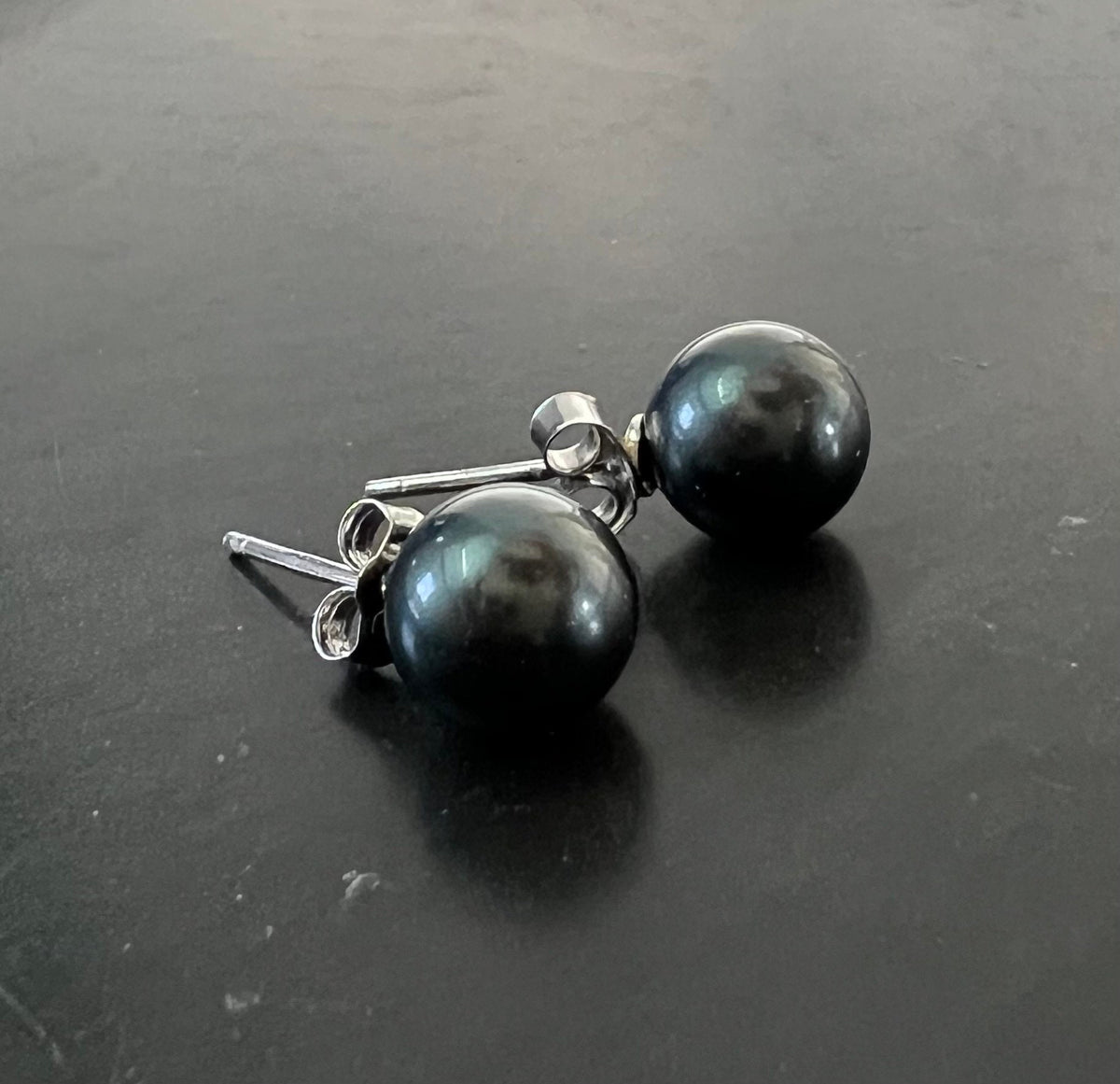 Ohrstecker Muschelkern 925-Silber, grau/blau, 6 & 8 mm