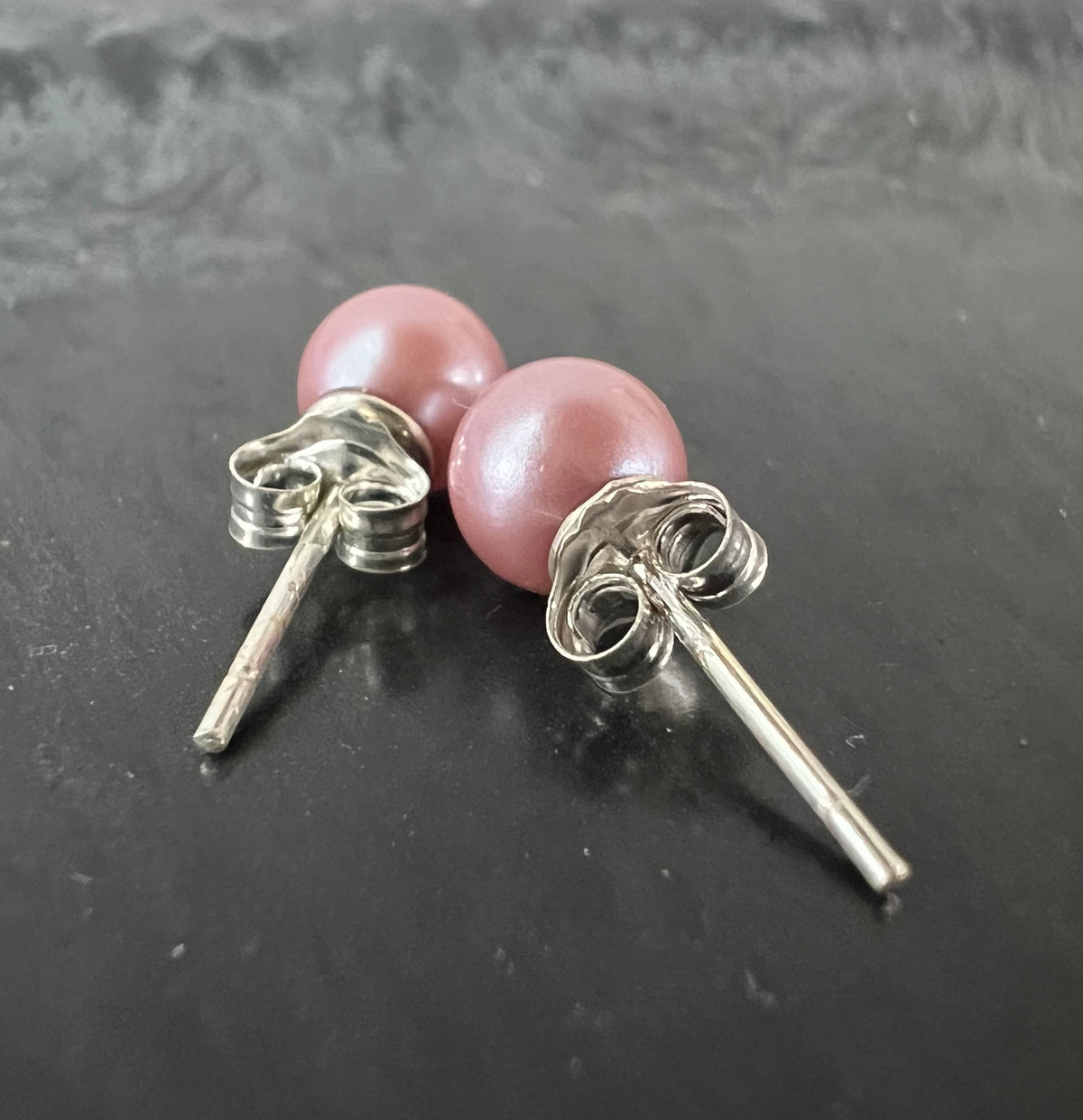 Muschelkern Ohrstecker 925-Silber, rosa, 6 mm | F15