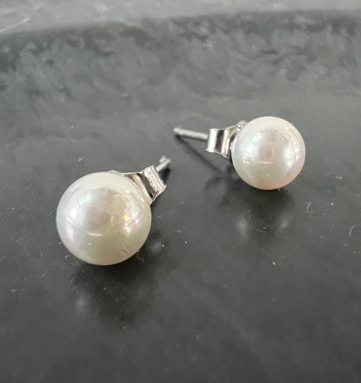 Ohrstecker Muschelkern 925-Silber, weiß, 6 mm - F16