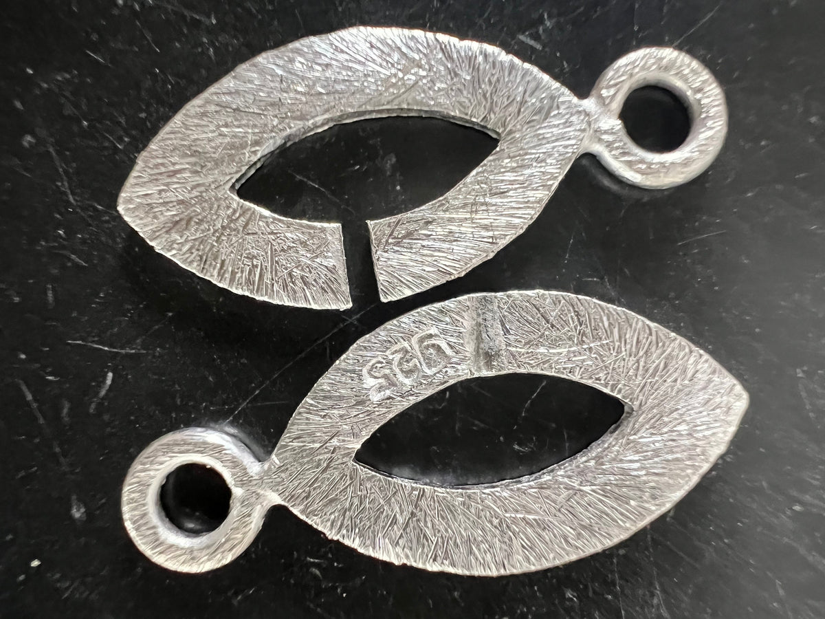 Ring-Ring Verschluss 925-Silber, navettenförmig, gebürstet, 21 × 10 mm | D1