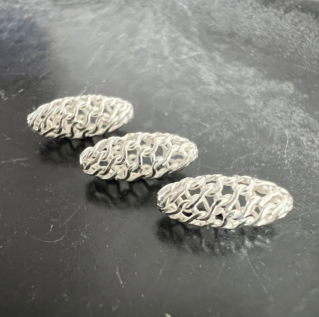 Web Olive, 925 sterling silver, woven, 10 × 4 mm | D14