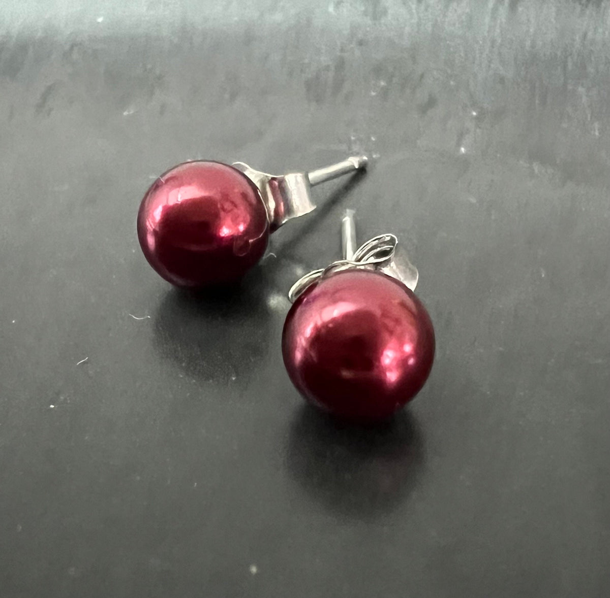 Muschelkern Ohrstecker 925-Silber, rot, 6 mm | F20