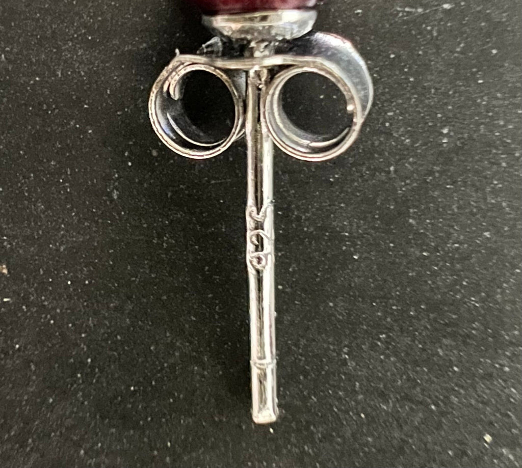 Muschelkern Ohrstecker 925-Silber, rot, 6 mm | F20