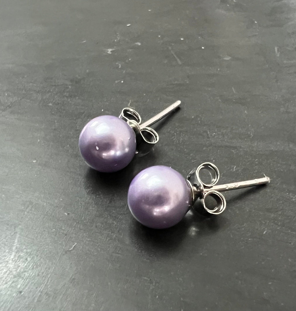 Shell pearl stud earrings, 925 sterling silver, lilac, 6 mm | F21