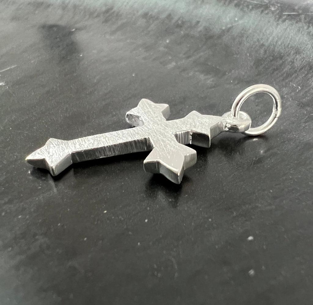 Kreuz Anhänger 925-Silber, gebürstet, 27 × 16 mm | T25