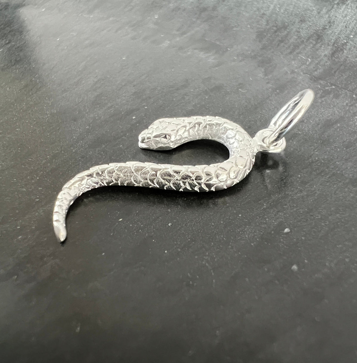 Schlangen Anhänger 925-Silber, 23 mm | T26