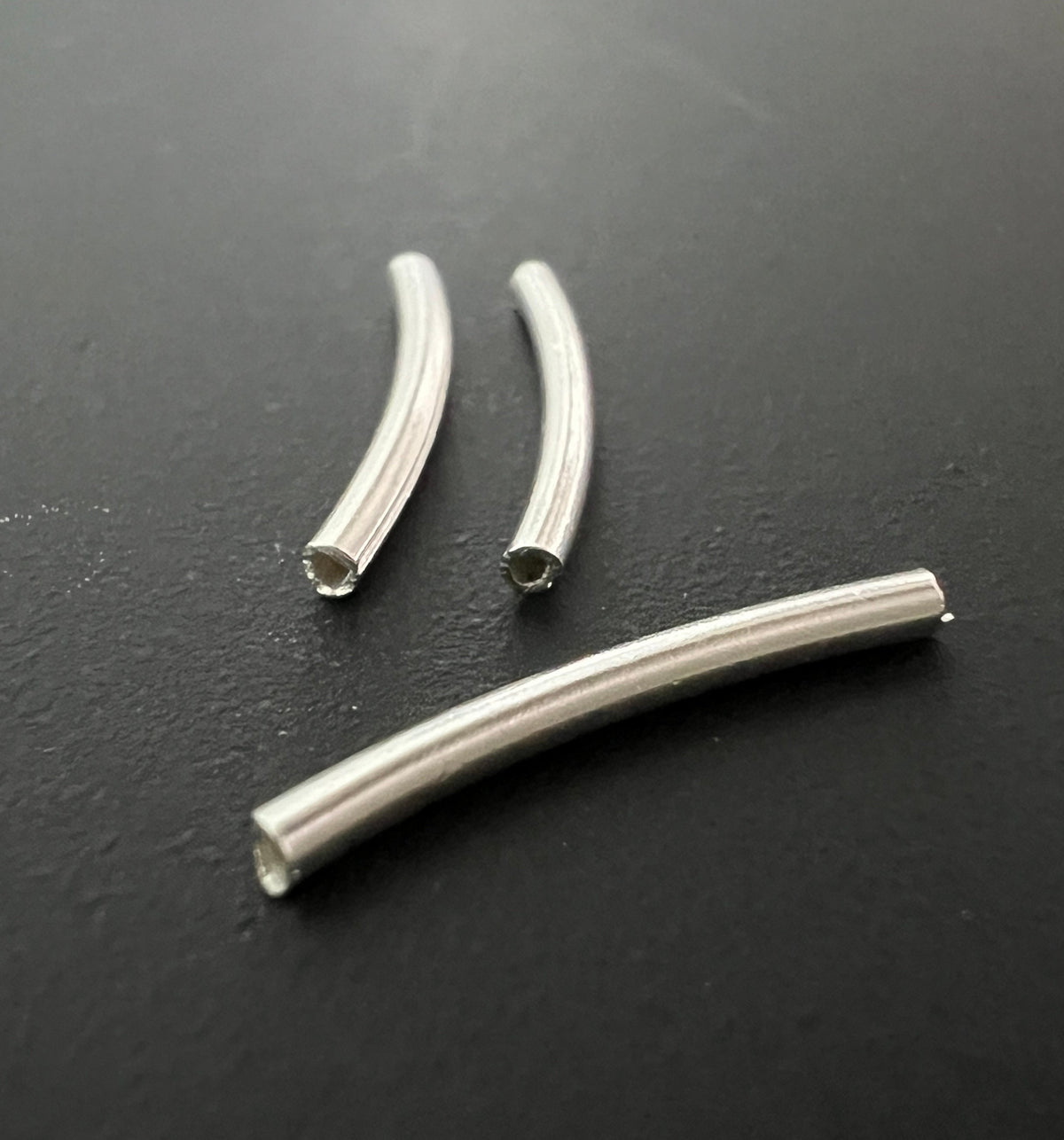 Gebogene Röhrchen, 925-Silber, 15 × 1,5 mm | C60