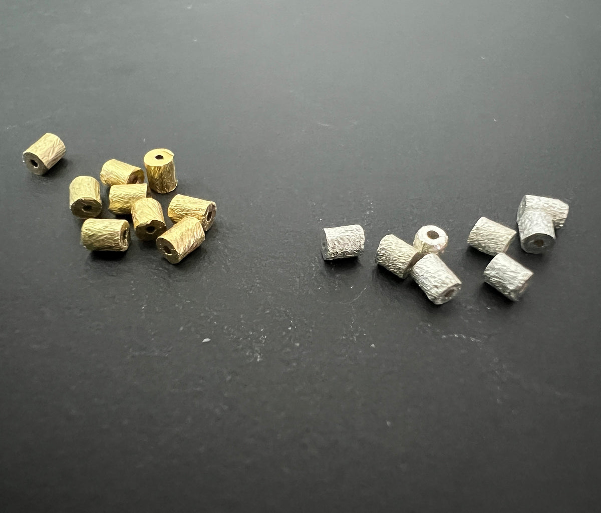 Zylinder, 925-Silber oder vergoldet, gebürstet, 2,5 × 2 mm