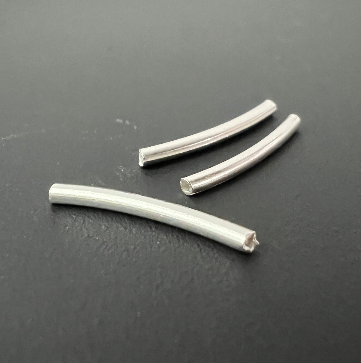 Gebogene Röhrchen, 925-Silber, 15 × 1,5 mm | C60