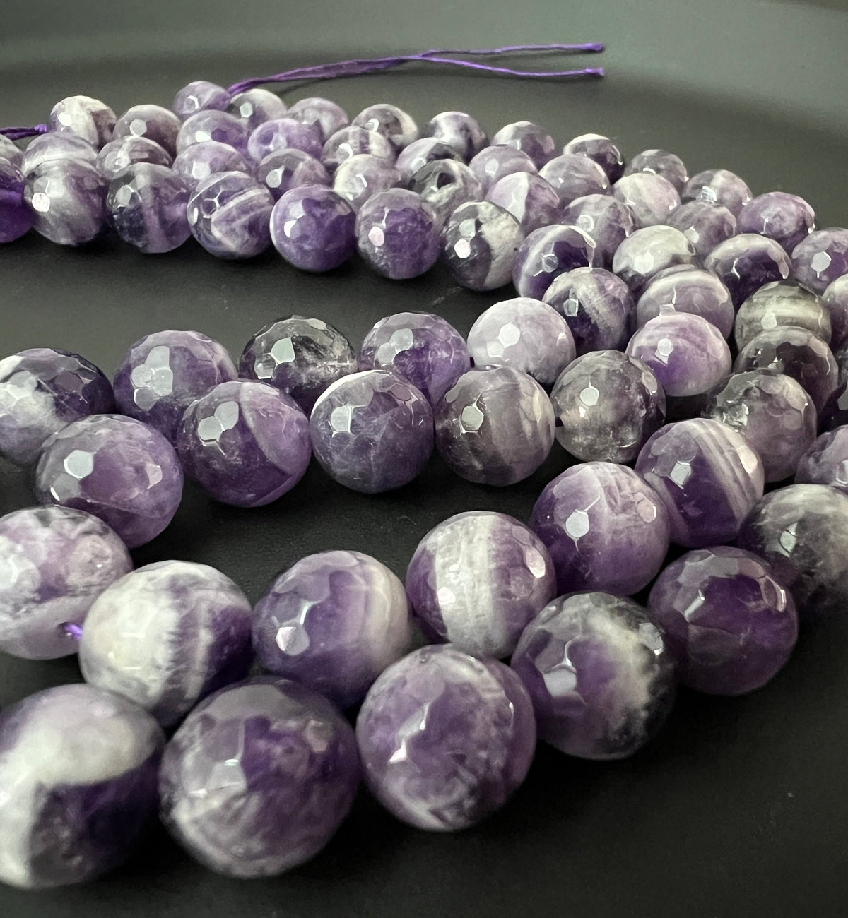 Amethyst Strang, Kugeln, facettiert, Lavendel, 6 mm & 10 mm
