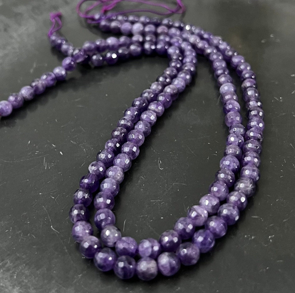 Amethyst Strang, Kugeln, facettiert, 6 mm | S23
