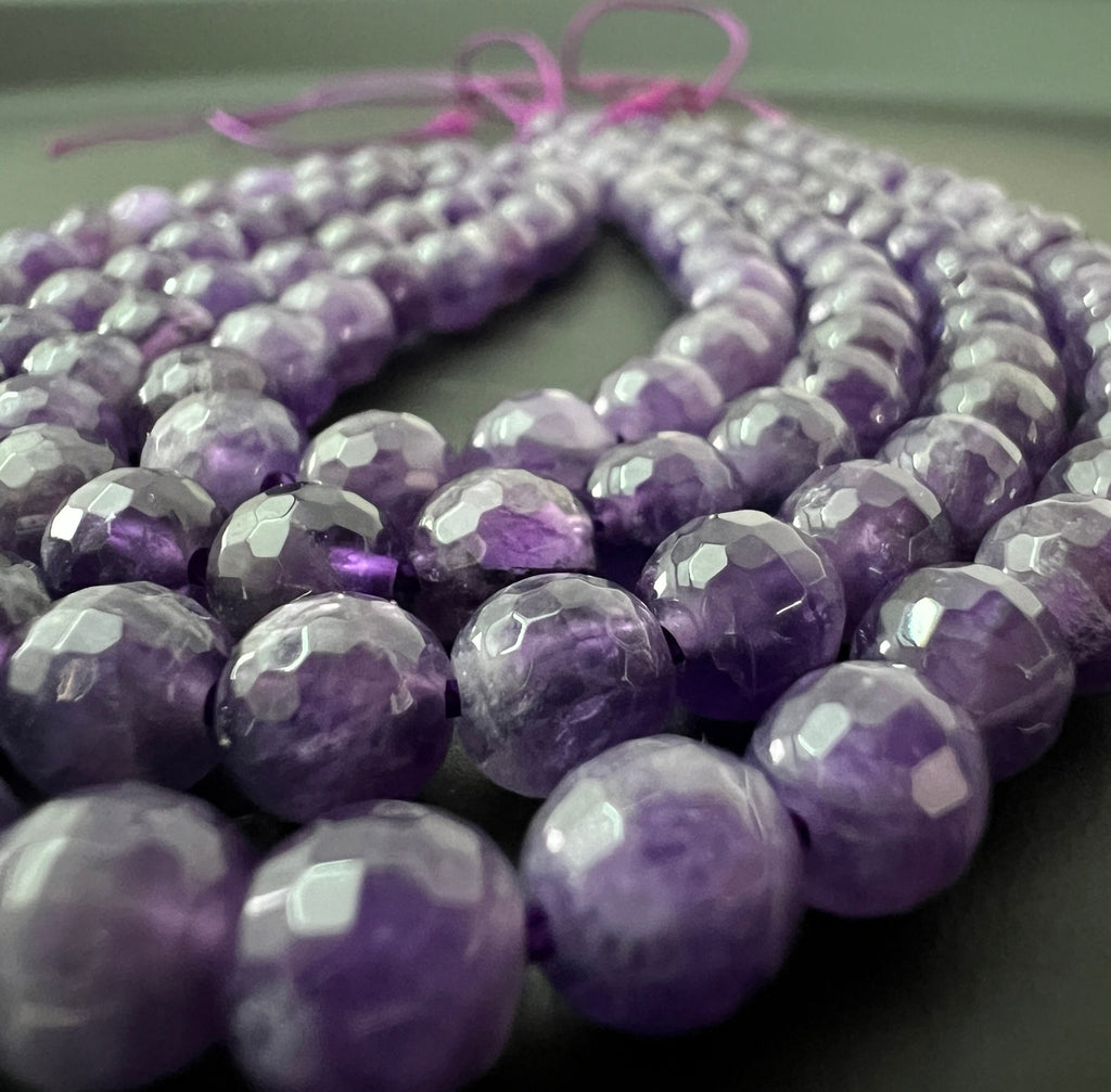 Amethyst Strang, Kugeln, facettiert, 6 mm | S23