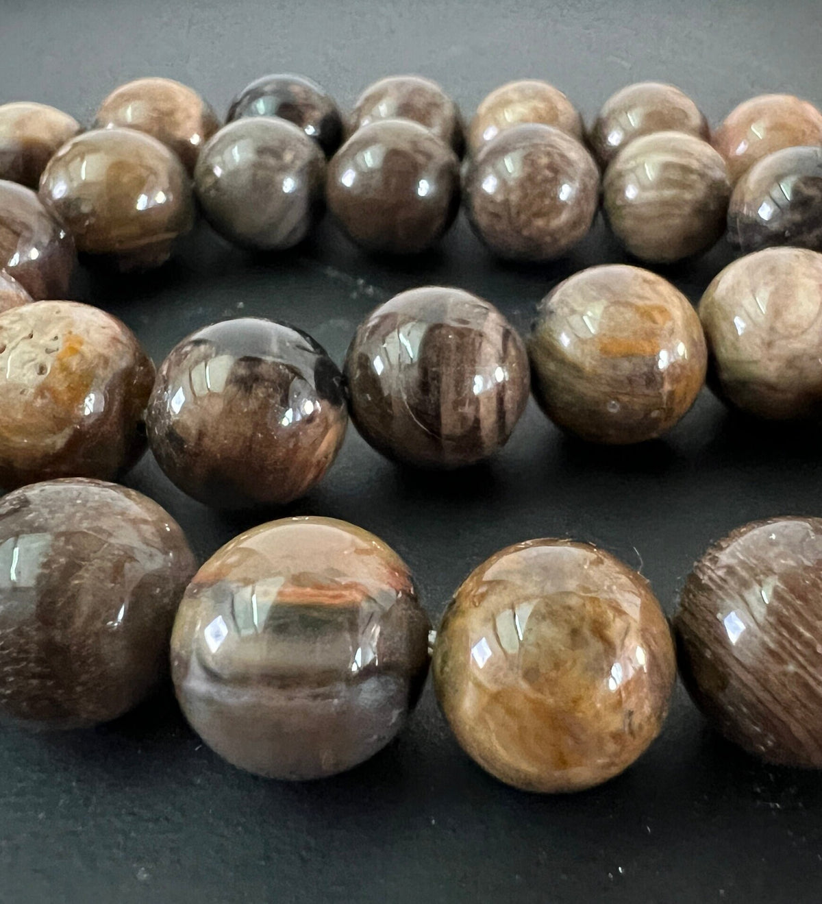 Versteinertes Holz Strang, Kugeln, 10 mm | S7