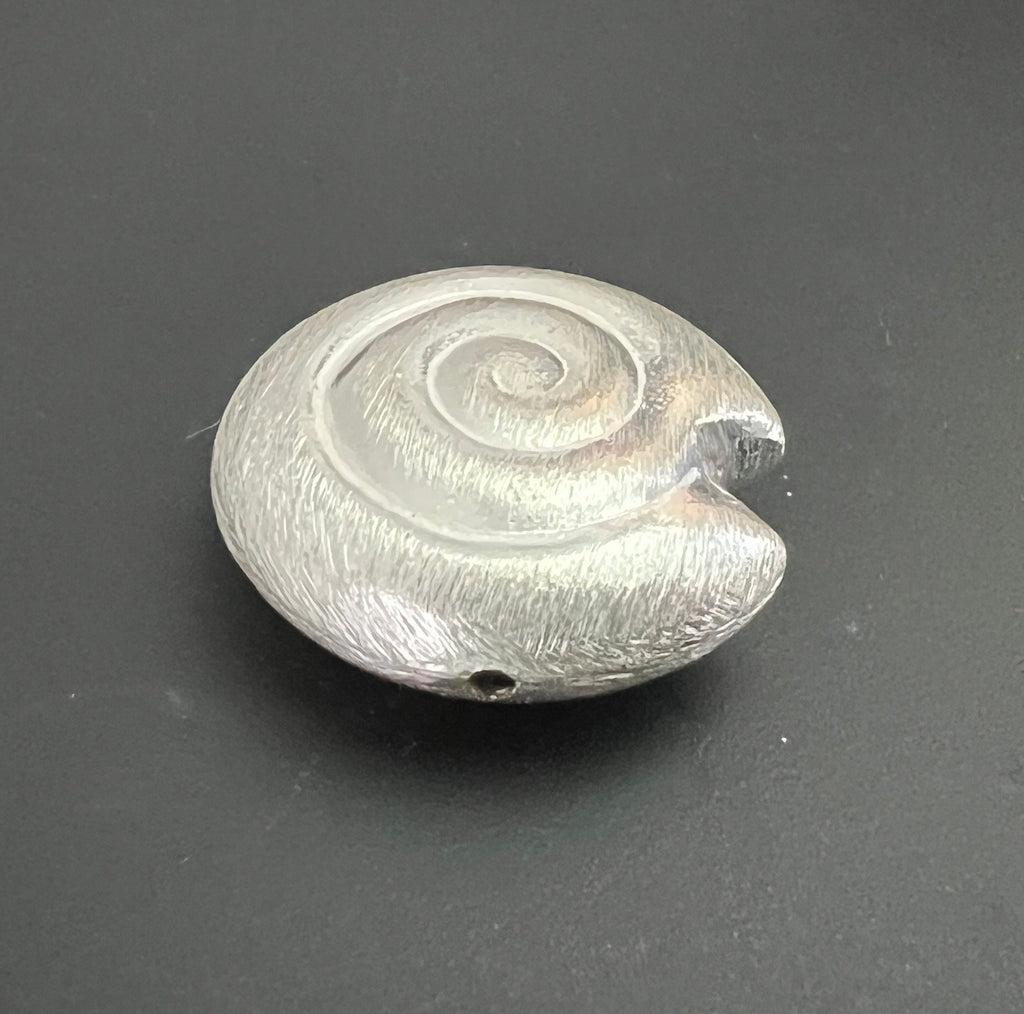 Kupfer Schnecke Perle, versilbert, gebürstet, 30 mm | CU5