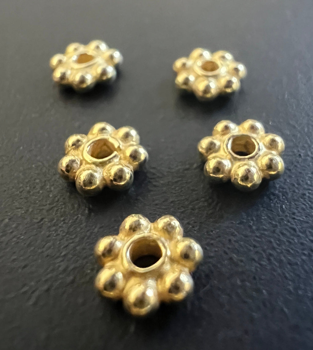Flower pearl, 18k gold-plated 925 sterling silver, 5 mm | F43