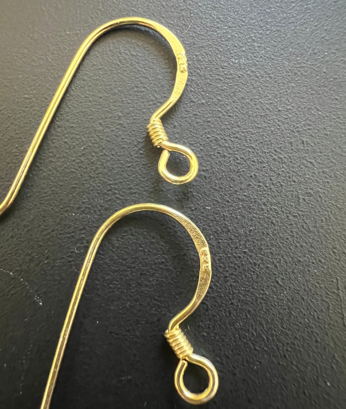 Ohrhaken vergoldetes 925-Silber, offene Öse, 25 × 14 mm | F42