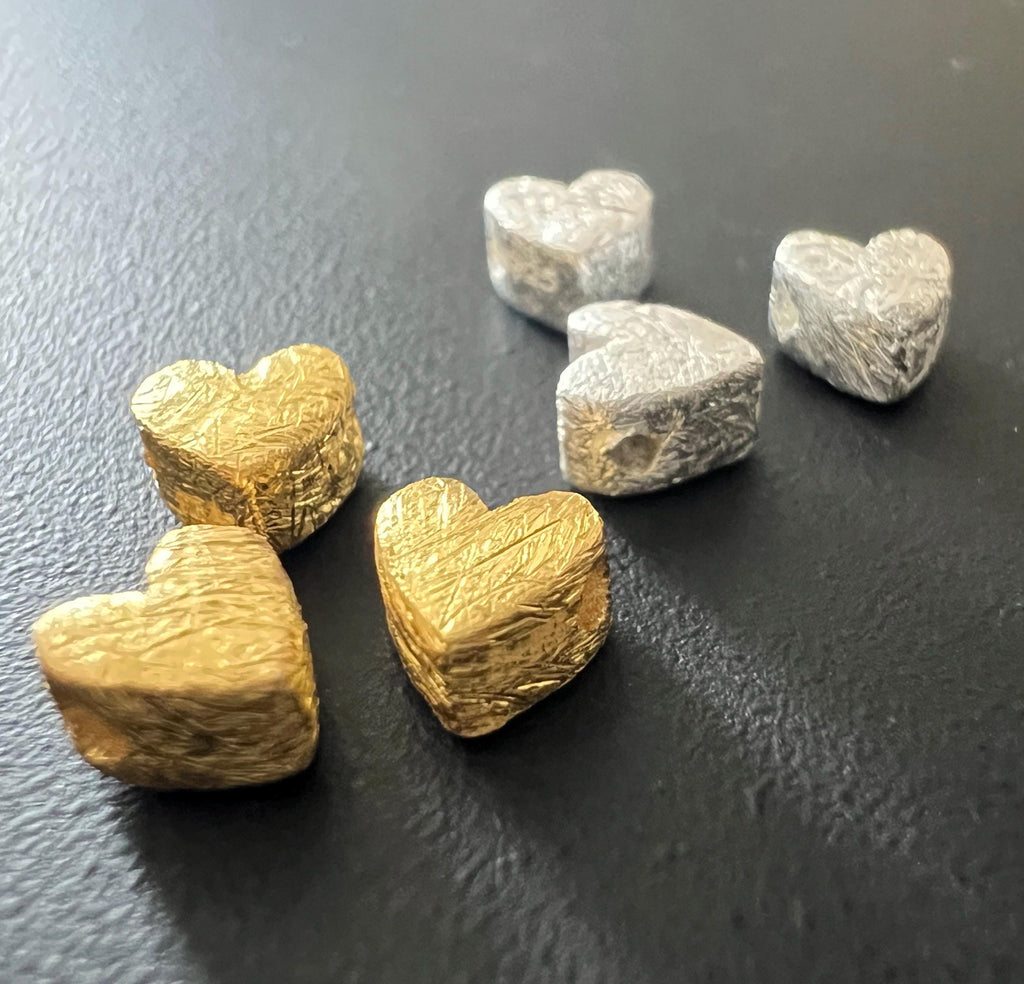 Herz Perle, 925-Silber oder vergoldet, gebürstet, 5 × 5 mm