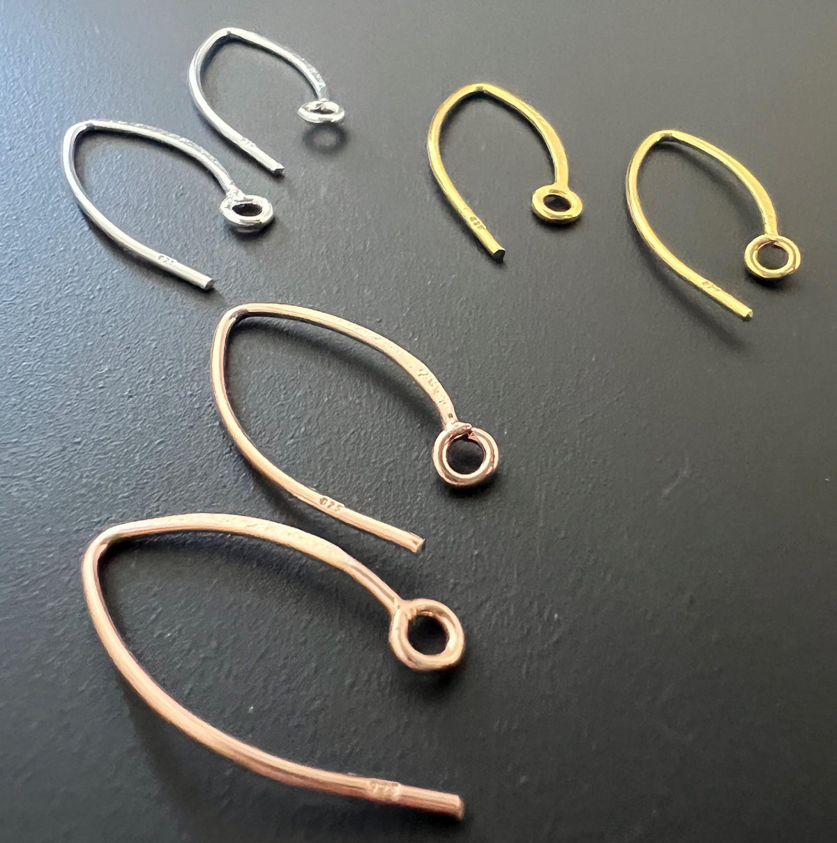 Ohrhaken 925-Silber, vergoldet oder rosévergoldet, 24 × 9 mm