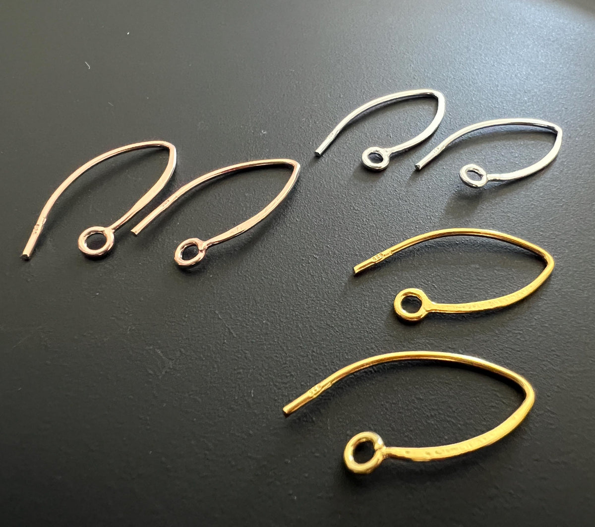Ohrhaken 925-Silber, vergoldet oder rosévergoldet, 24 × 9 mm