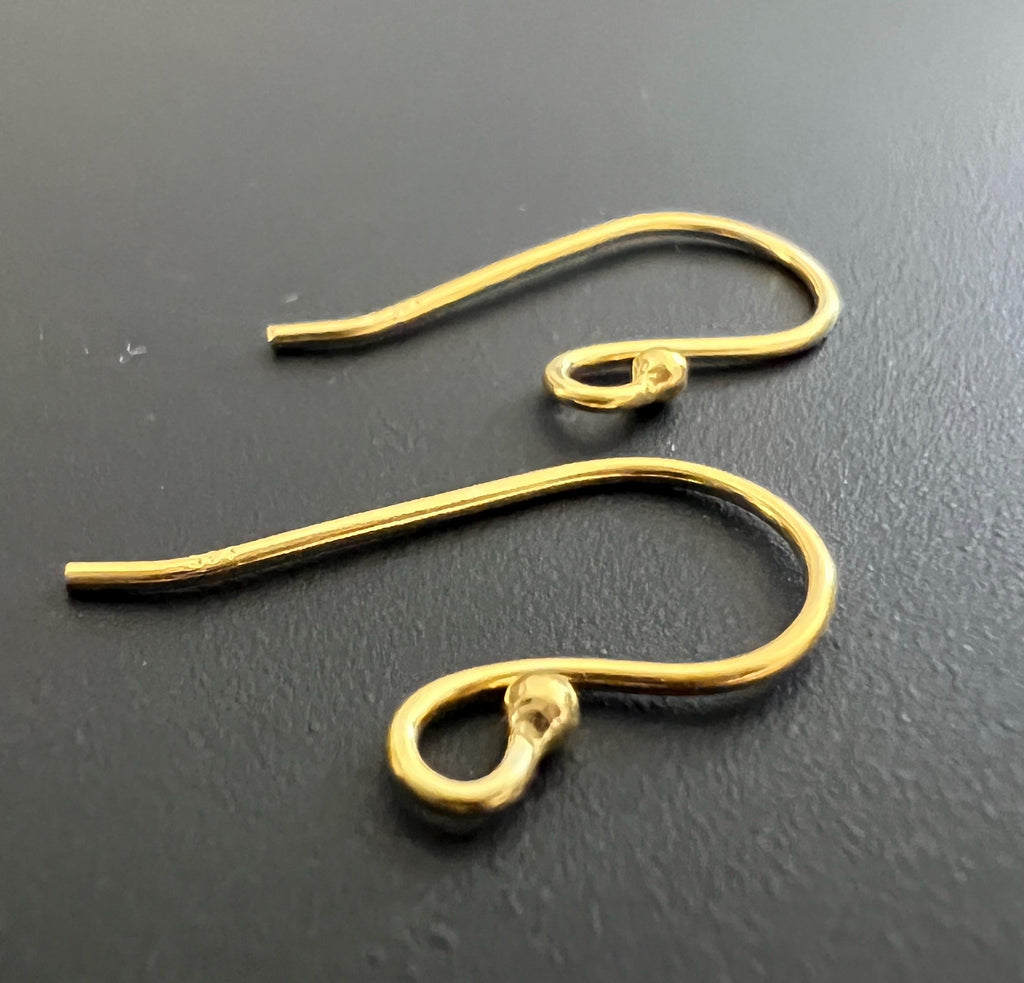 Gold-plated 925 sterling silver ear hooks, 22 × 11 mm, 0.8 mm wire | B10