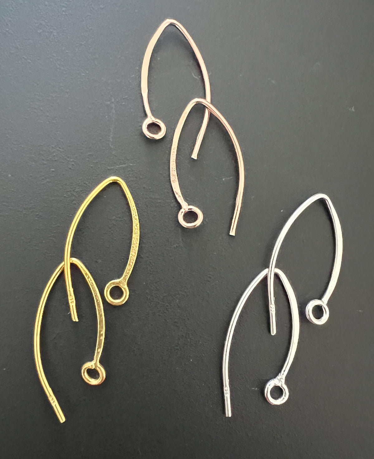 Ohrhaken 925-Silber, vergoldet oder rosévergoldet, 24 × 9 mm
