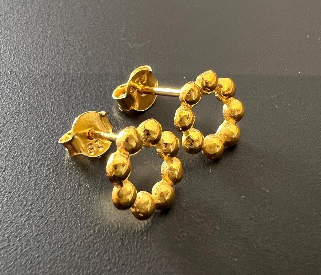 Ball stud earrings gold-plated 925 sterling silver, 9 mm | T30