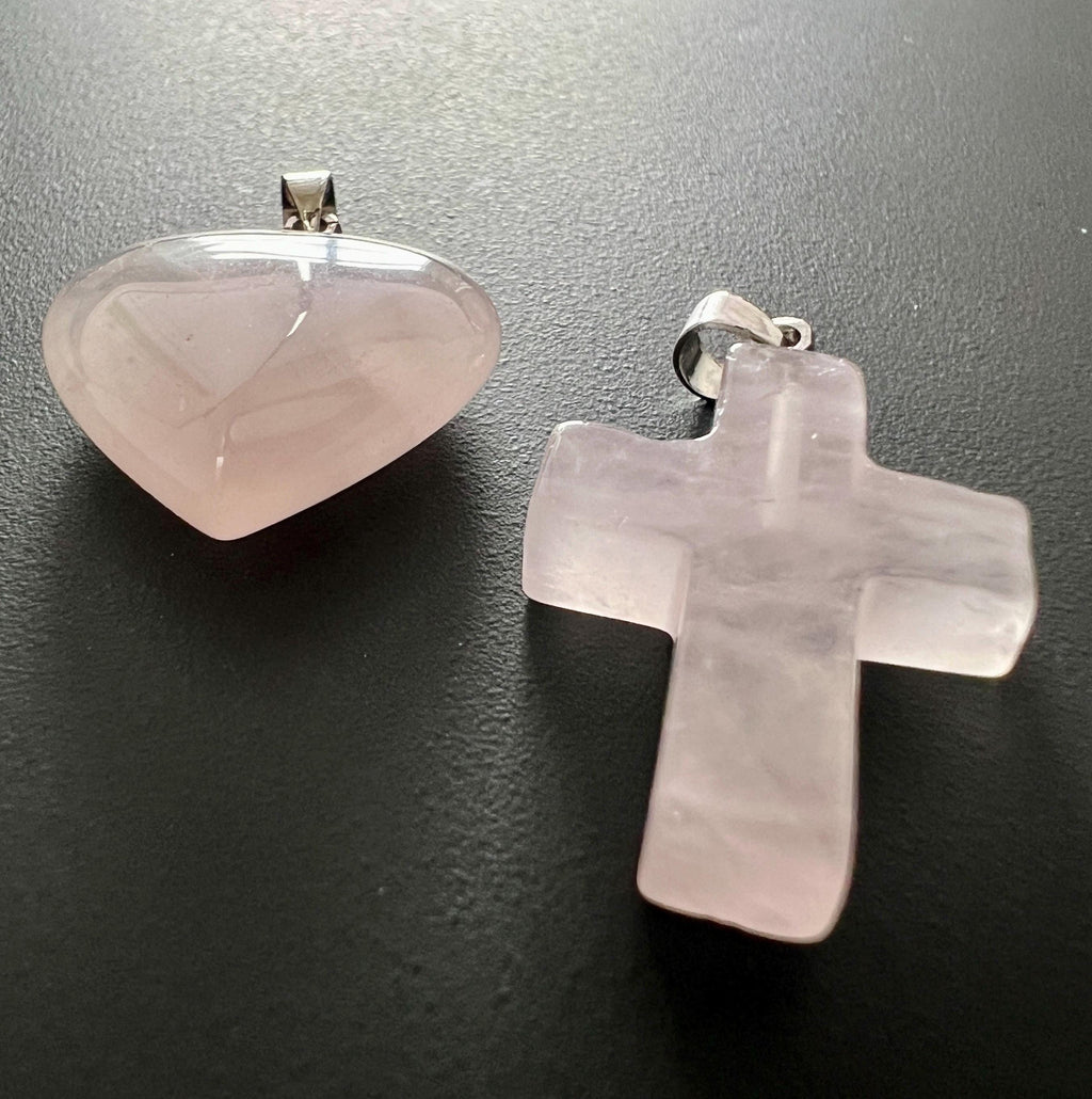 Rosenquarz Anhänger, Herz oder Kreuz