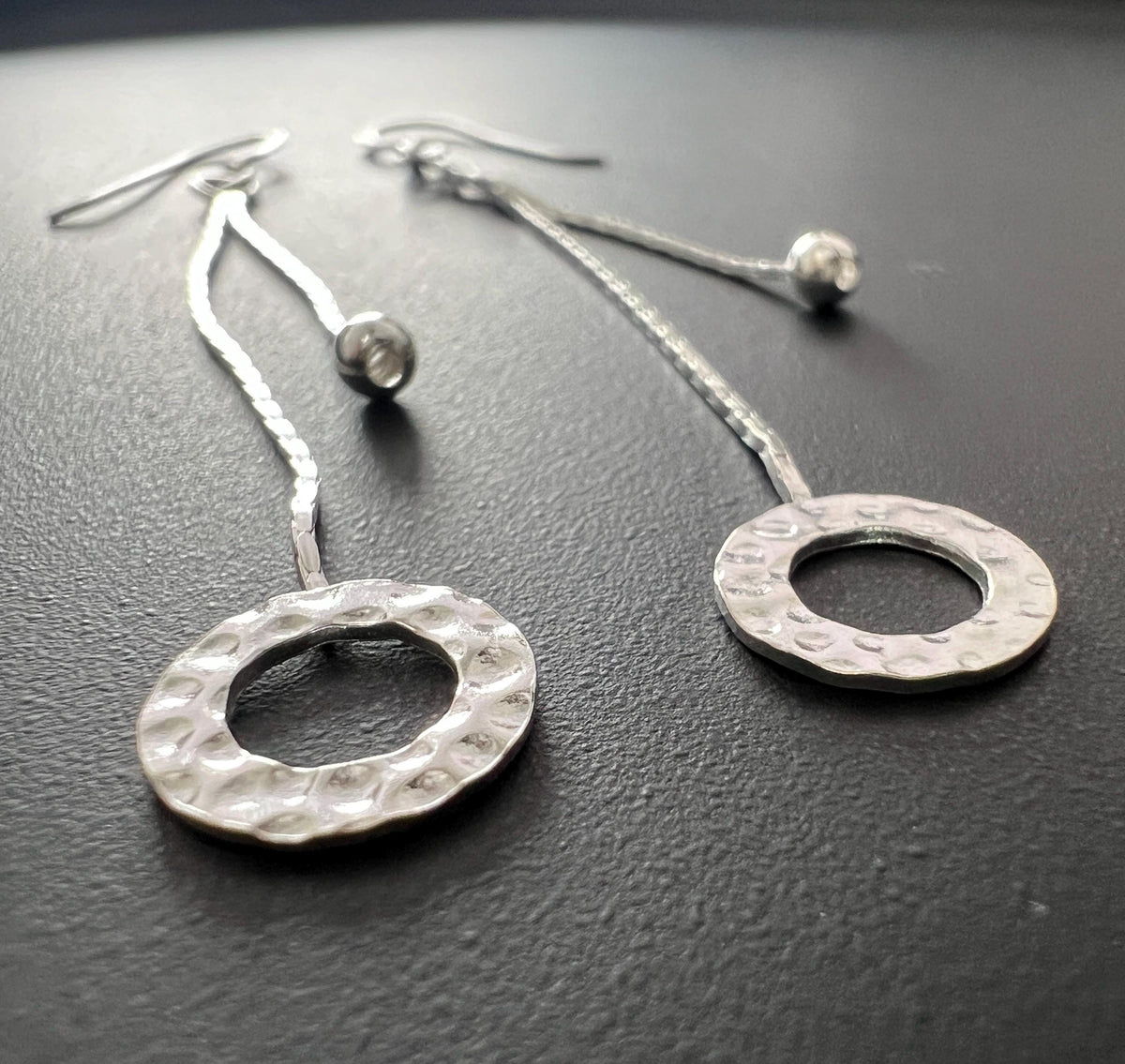 Hängeohrringe 925-Silber, mehrreihig, Kugel & Ring, 65 mm | T87