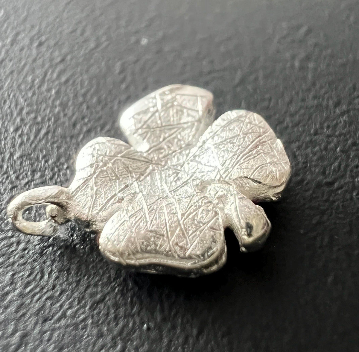 Glücksklee Anhänger 925-Silber, 7,5 mm | T103