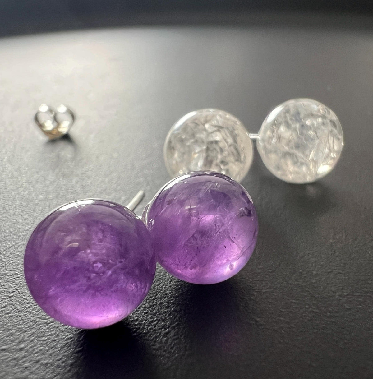 Ohrstecker Bergkristall oder Amethyst, 925-Silber, 8 mm