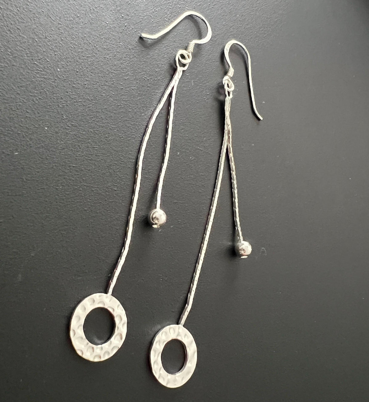 Hängeohrringe 925-Silber, mehrreihig, Kugel & Ring, 65 mm | T87