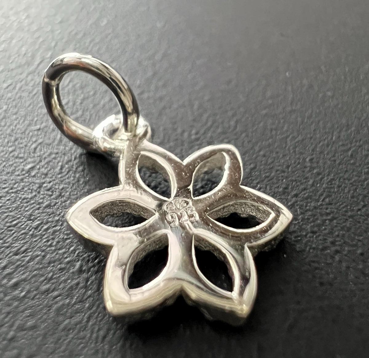 Blumen Anhänger 925-Silber, Kugelblume, 10 mm | T92