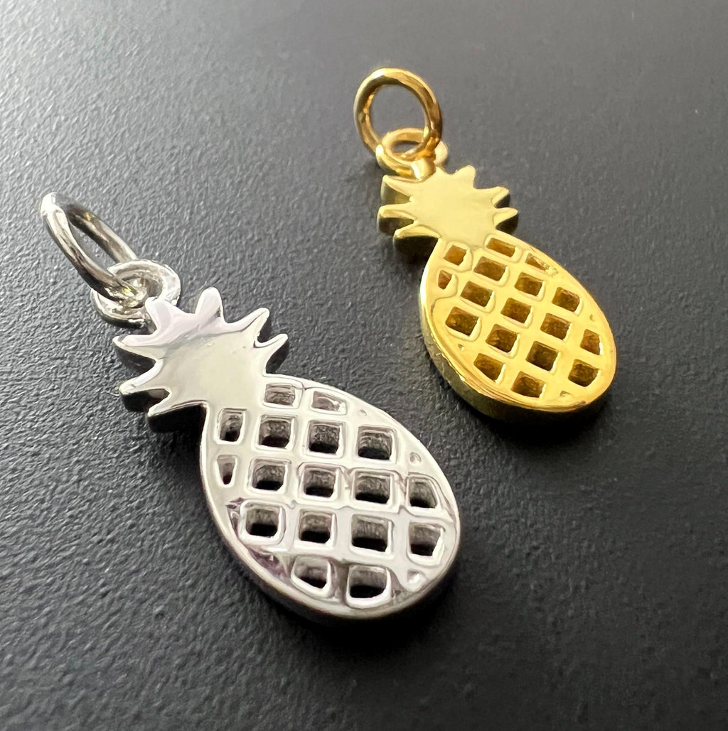 Ananas Anhänger 925-Silber oder vergoldet, 23 × 9 mm