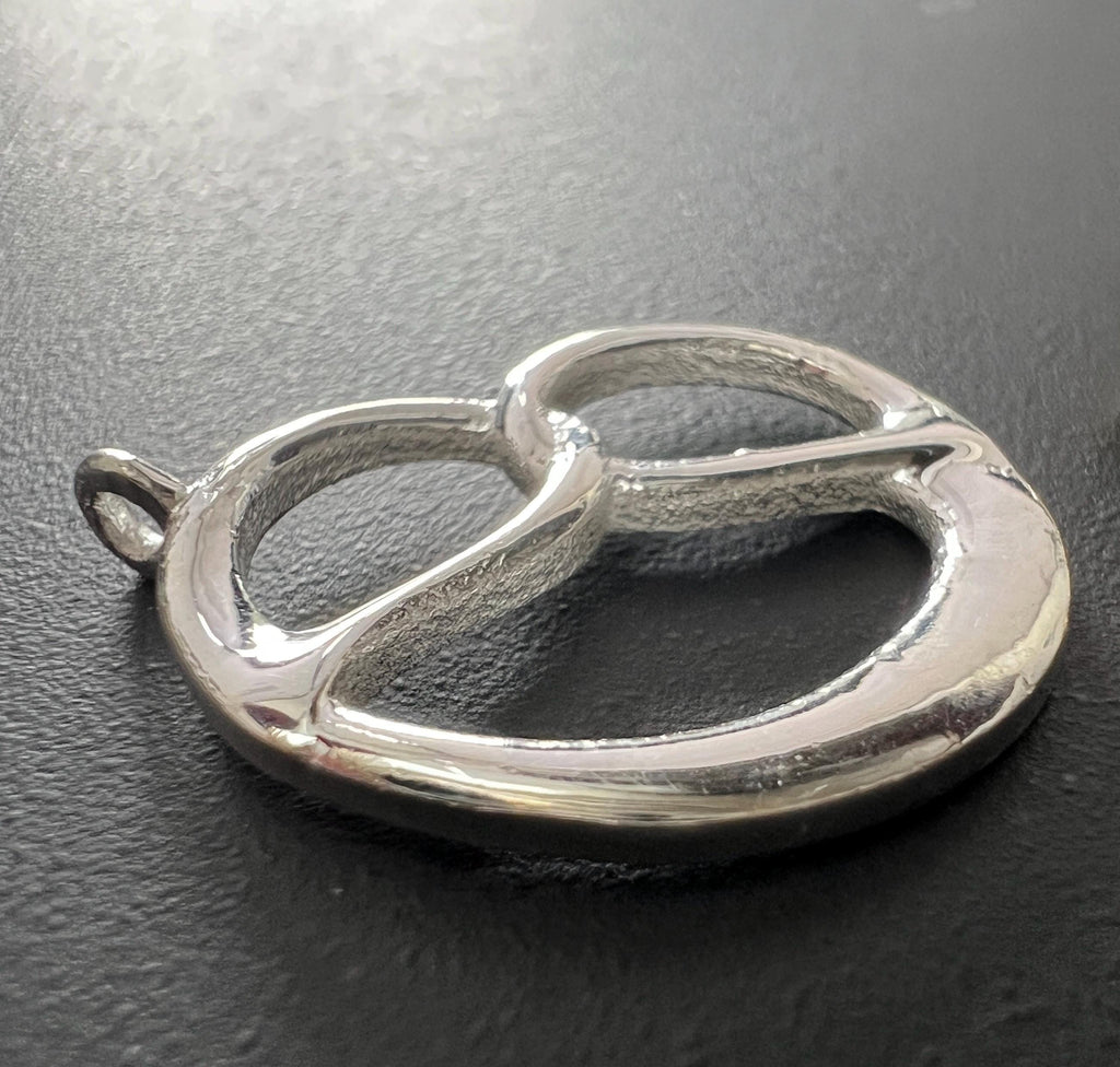 Pretzel charm 925 silver or gold-plated, 2 versions