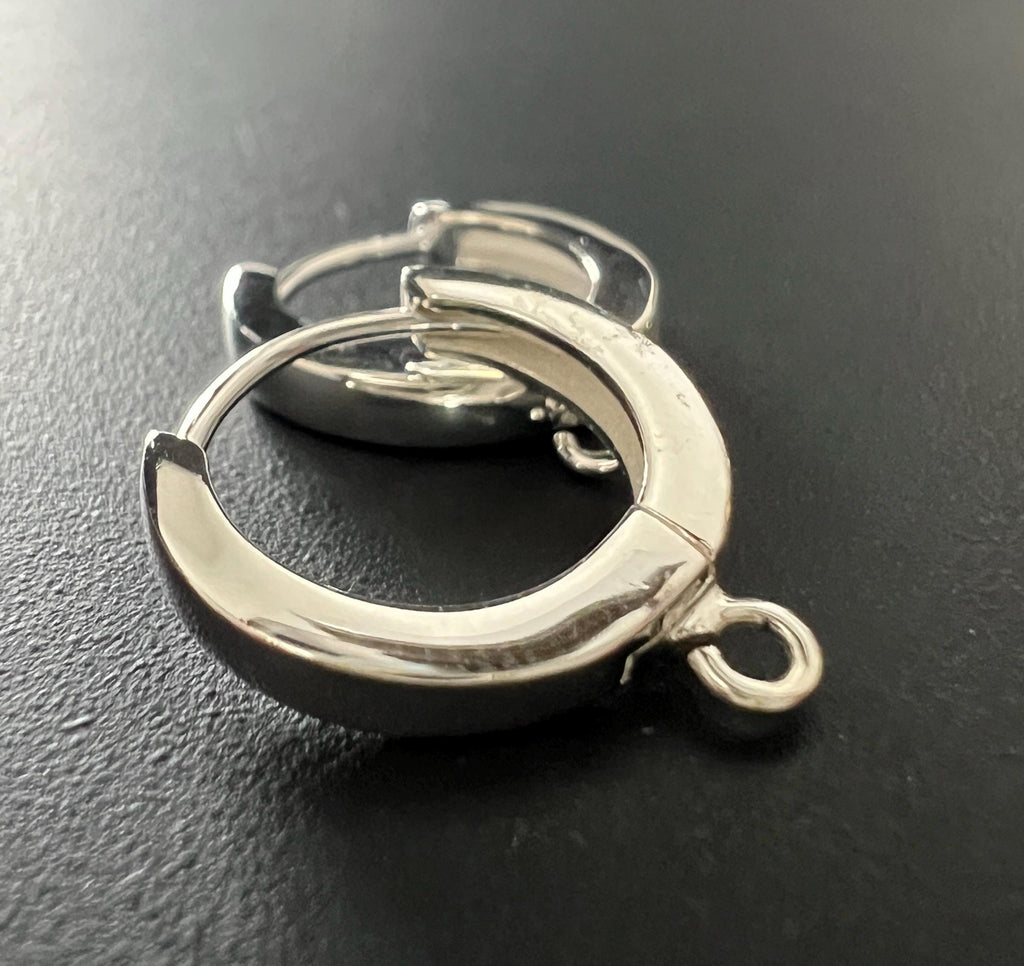 Creolen mit offener Öse 925-Silber oder vergoldet, 15 × 17 mm